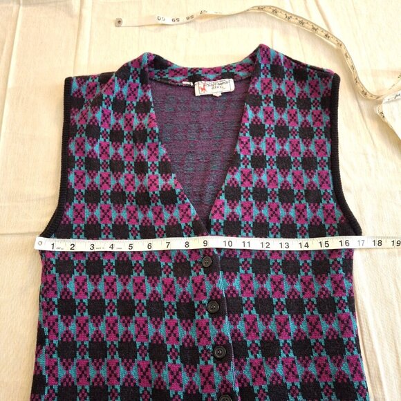Crazy Horse Girl Argyle Sweater Vest Sz L Button Front Preppy Academia 90s VTG - Picture 12 of 14